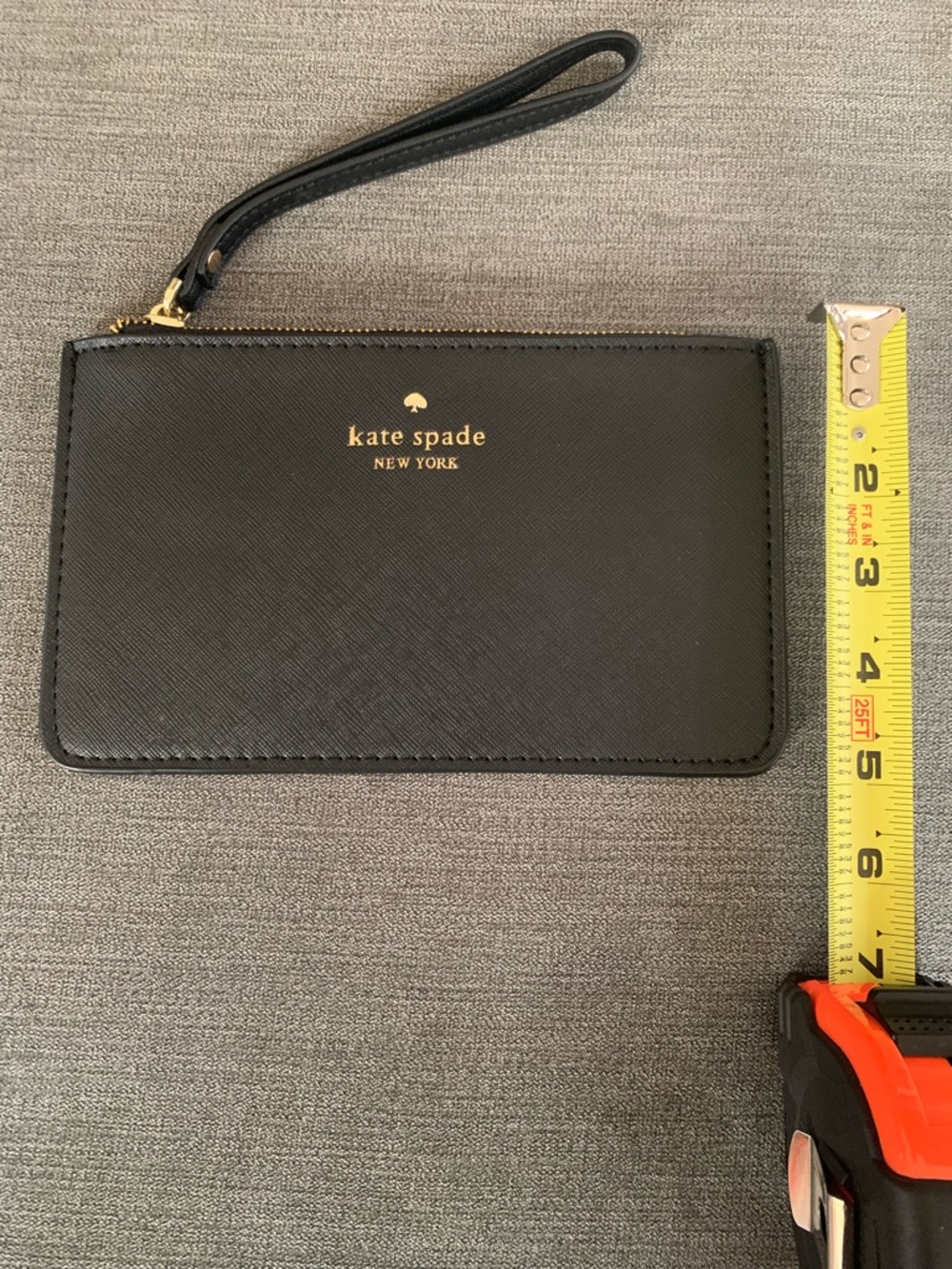 NWOT Kate Spade Black Leather Wristlet - Picture 3 of 8